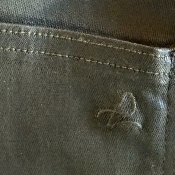 DL1961 Women’s  Mara Straight Mid Rise Instrascuplt Winter Green Coated Jeans - Picture 9 of 9